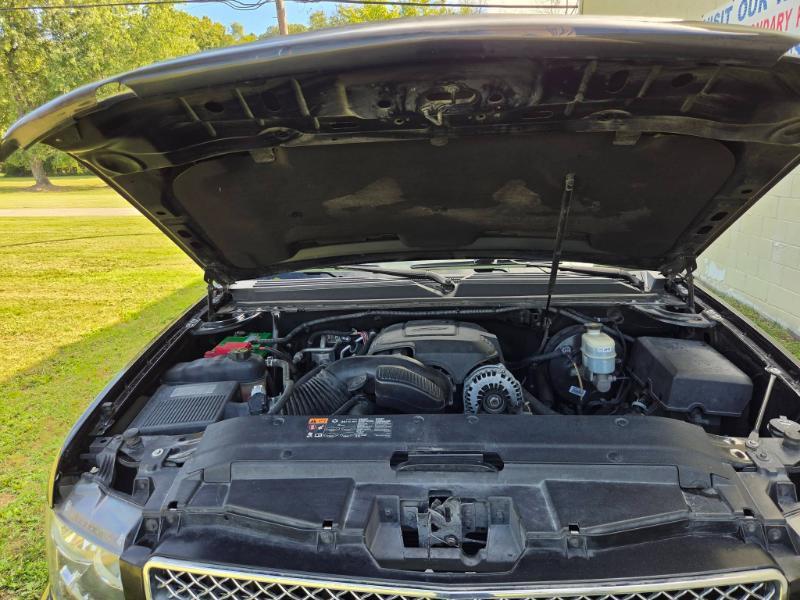 Chevrolet Tahoe LTZ 2WD 2013