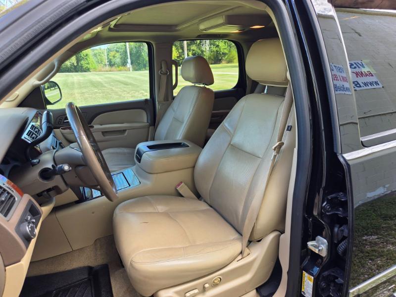 Chevrolet Tahoe LTZ 2WD 2013