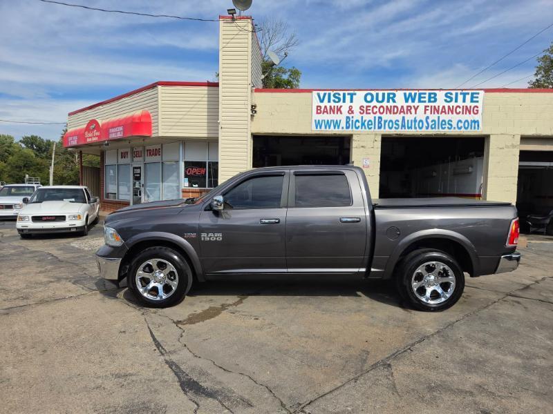RAM 1500 Laramie Crew Cab SWB 4WD 2017