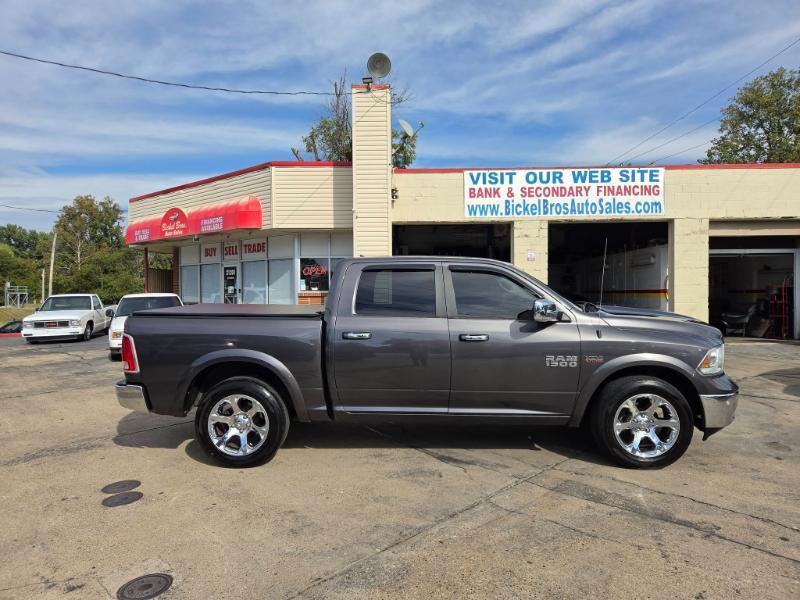 RAM 1500 Laramie Crew Cab SWB 4WD 2017