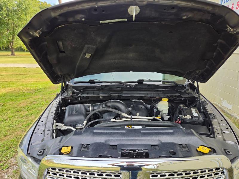 RAM 1500 Laramie Crew Cab SWB 4WD 2017