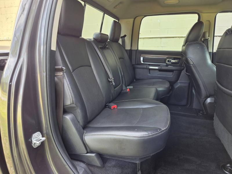 RAM 1500 Laramie Crew Cab SWB 4WD 2017
