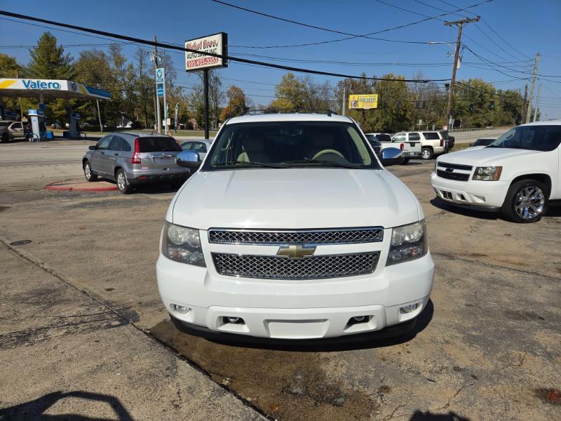 Chevrolet Tahoe LT 4WD 2011