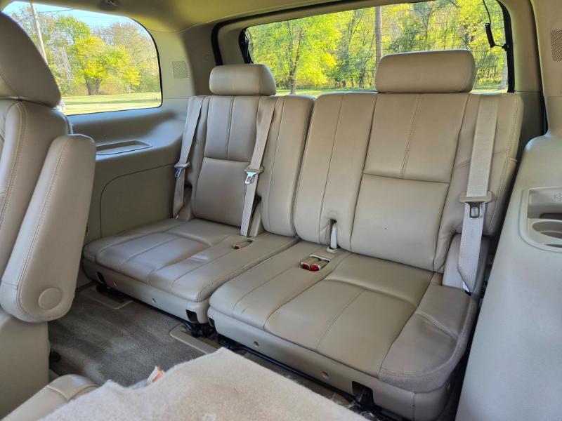 Chevrolet Tahoe LT 4WD 2011