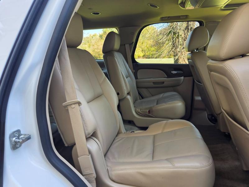 Chevrolet Tahoe LT 4WD 2011