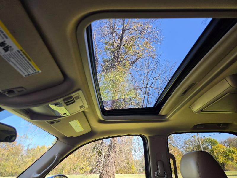 Chevrolet Tahoe LT 4WD 2011