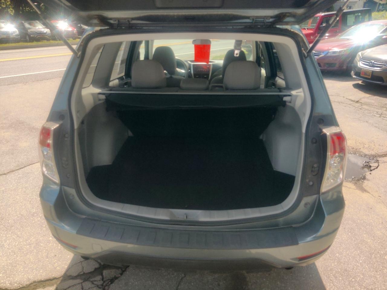 Subaru Forester 2.5X Premium 2012