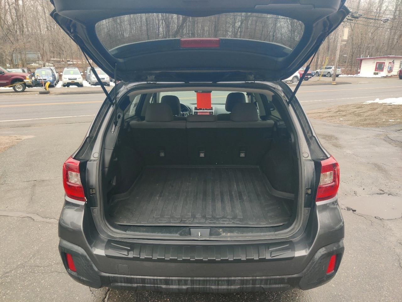 Subaru Outback 2.5i Premium 2018