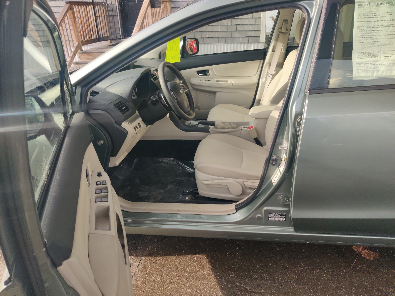 Subaru Impreza 2.0i Premium 5-Door w/All Weather Package 2014