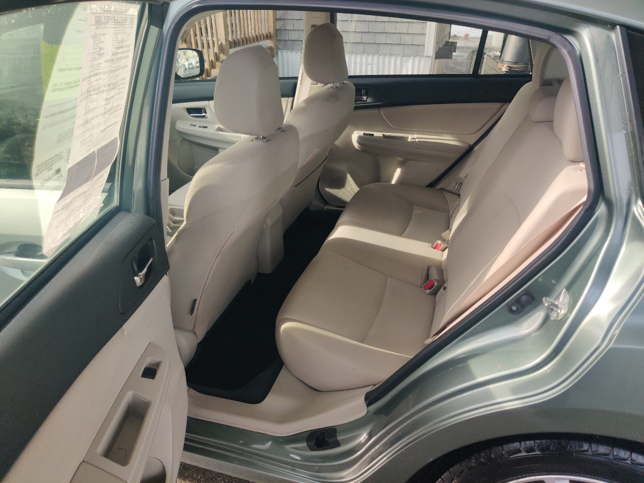 Subaru Impreza 2.0i Premium 5-Door w/All Weather Package 2014