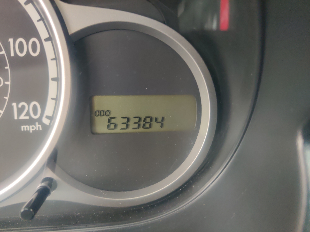 2011 Mazda Mazda2 Sport photo 8