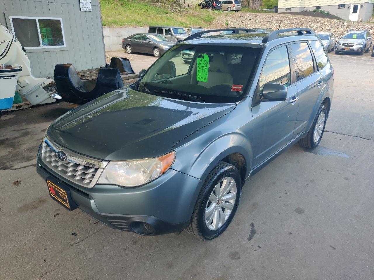 Subaru Forester 2.5X Premium 2012