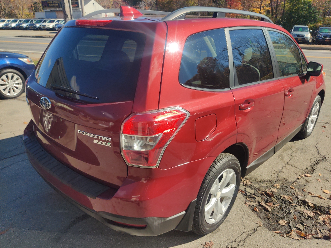 Subaru Forester 2.5i Premium PZEV CVT 2016 Subaru Forester 2.5i Premium PZEV CVT 2016