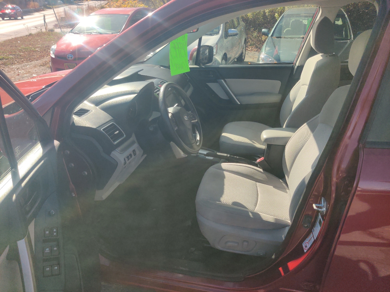 Subaru Forester 2.5i Premium PZEV CVT 2016 Subaru Forester 2.5i Premium PZEV CVT 2016