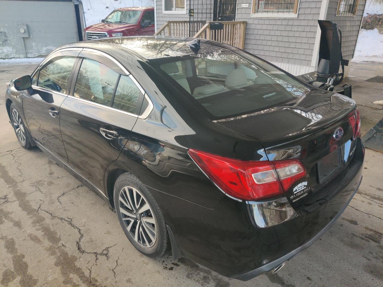 Subaru Legacy 2.5i Premium 2018