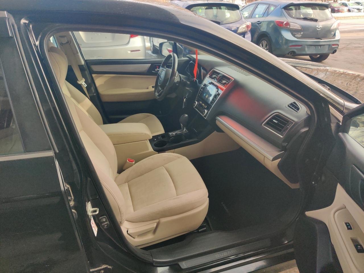 Subaru Legacy 2.5i Premium 2018