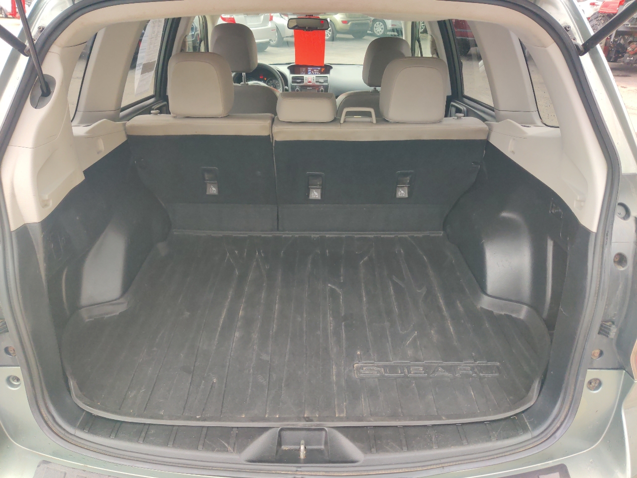 Subaru Forester 2.5i Limited 2014