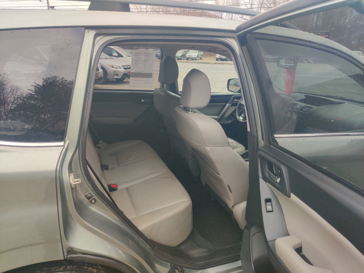 Subaru Forester 2.5i Limited 2014