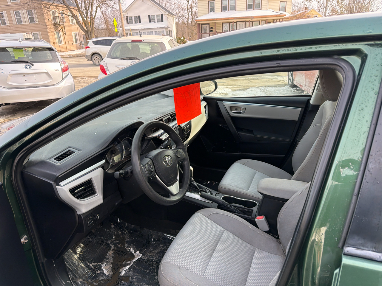 Toyota Corolla LE CVT 2016