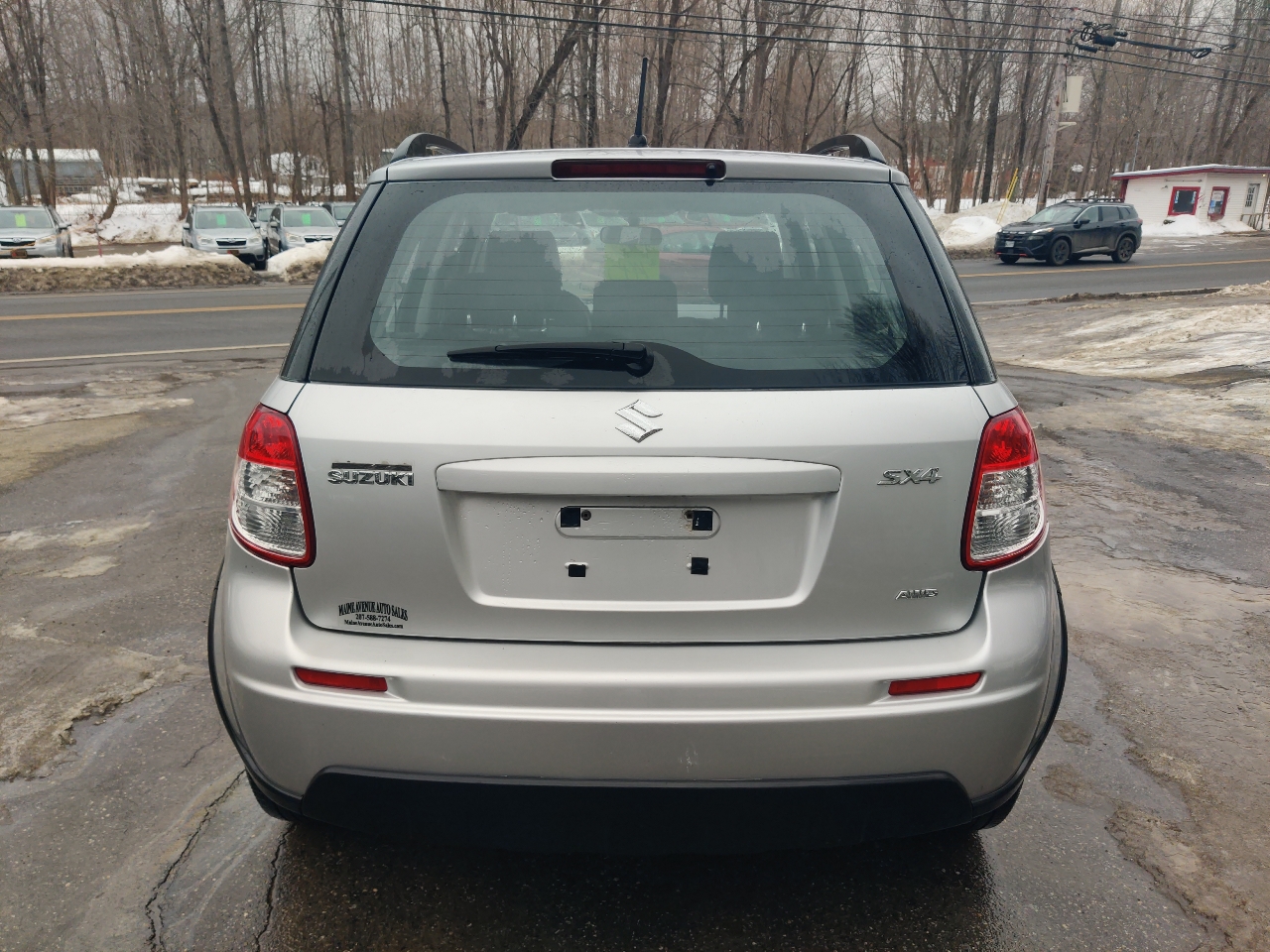 Suzuki SX4 Crossover Base AWD 2011