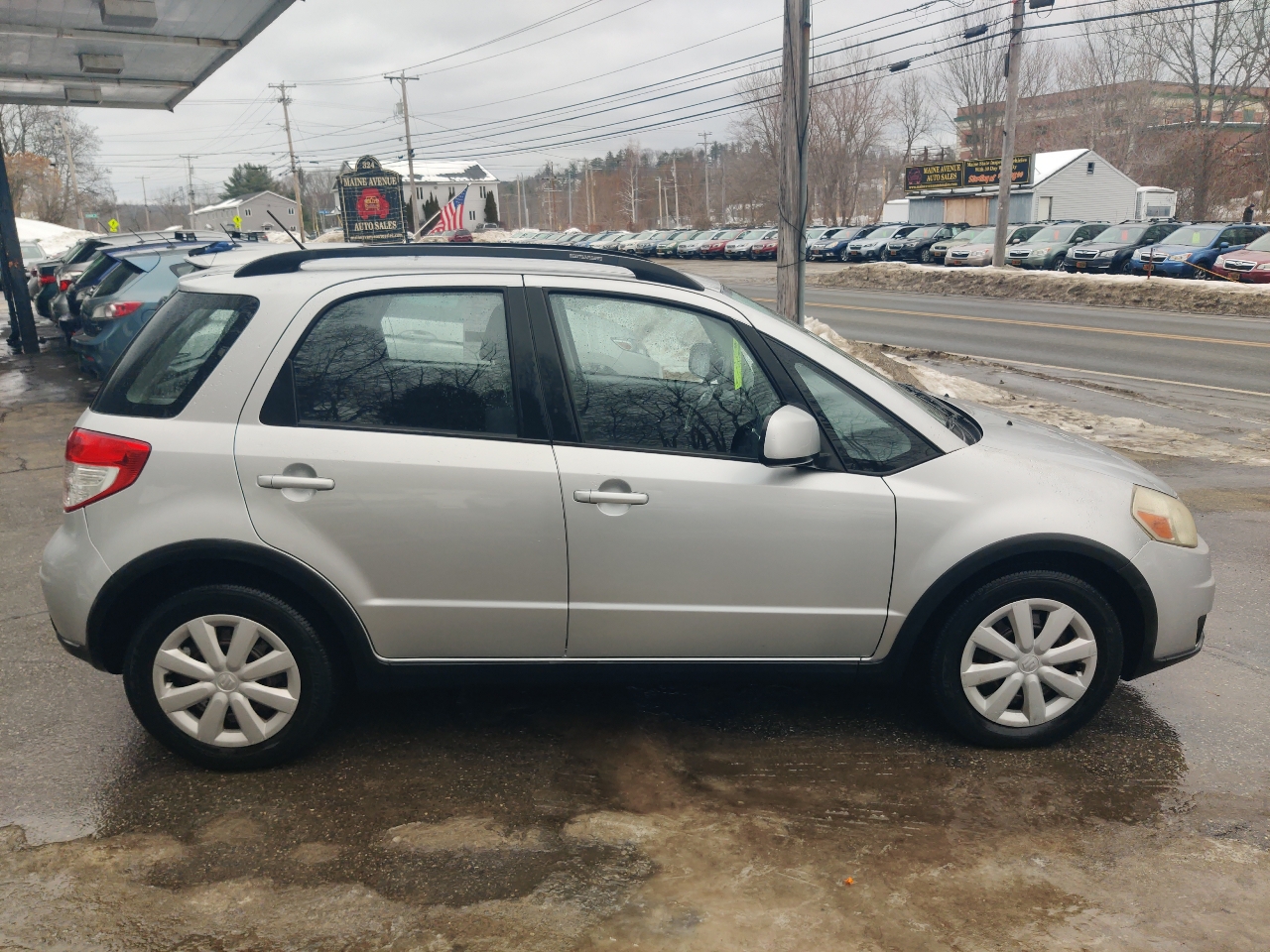 Suzuki SX4 Crossover Base AWD 2011