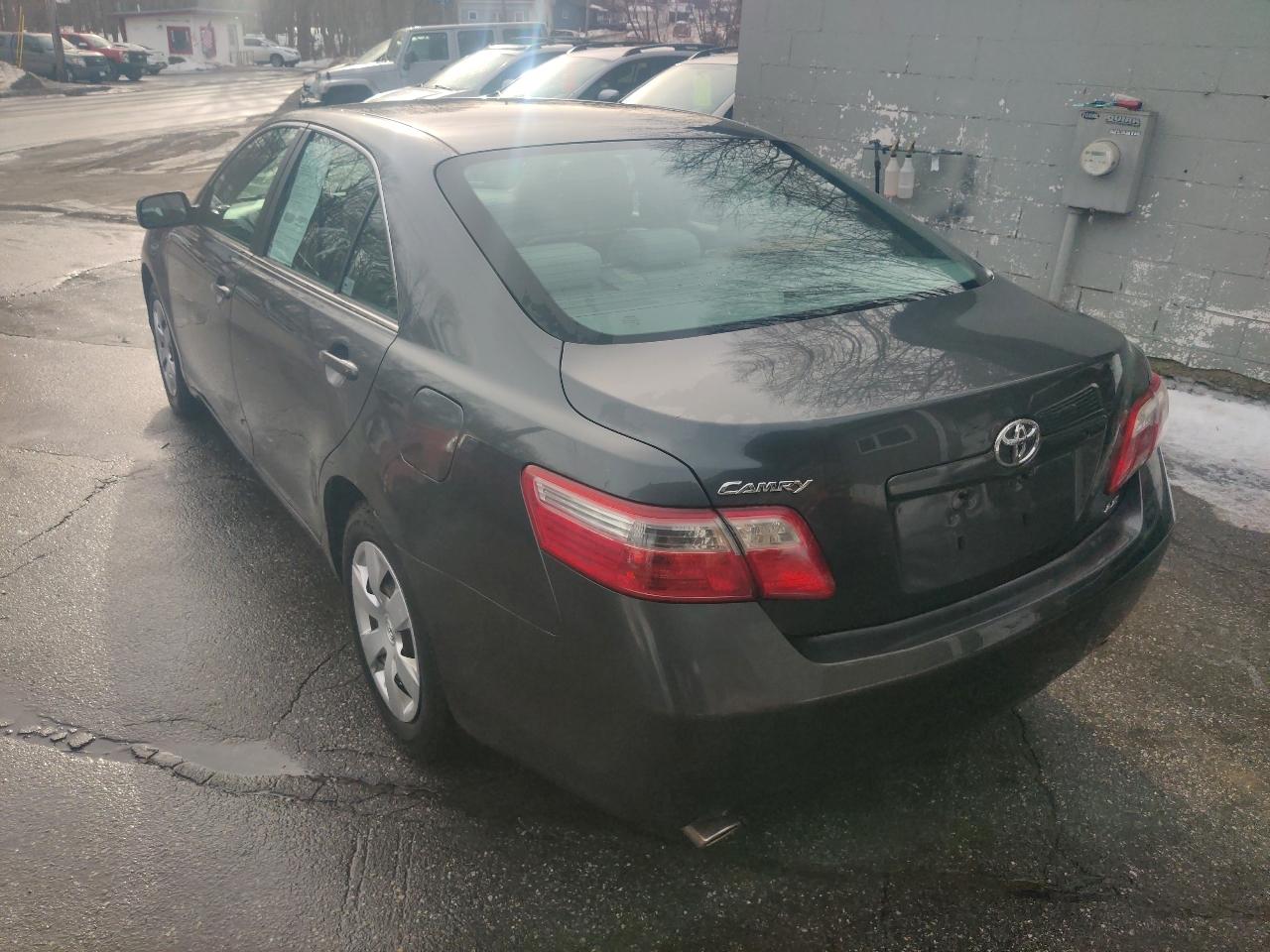 Toyota Camry LE V6 2008
