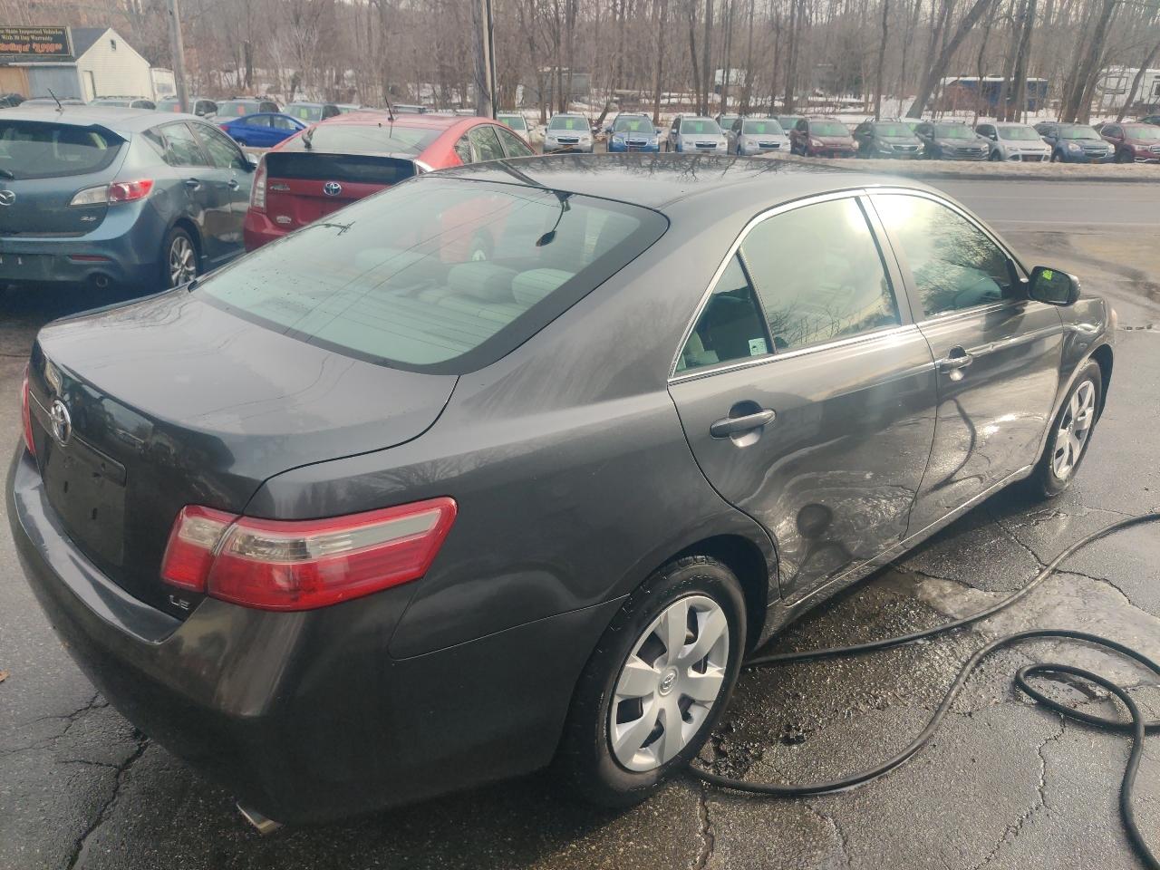 Toyota Camry LE V6 2008