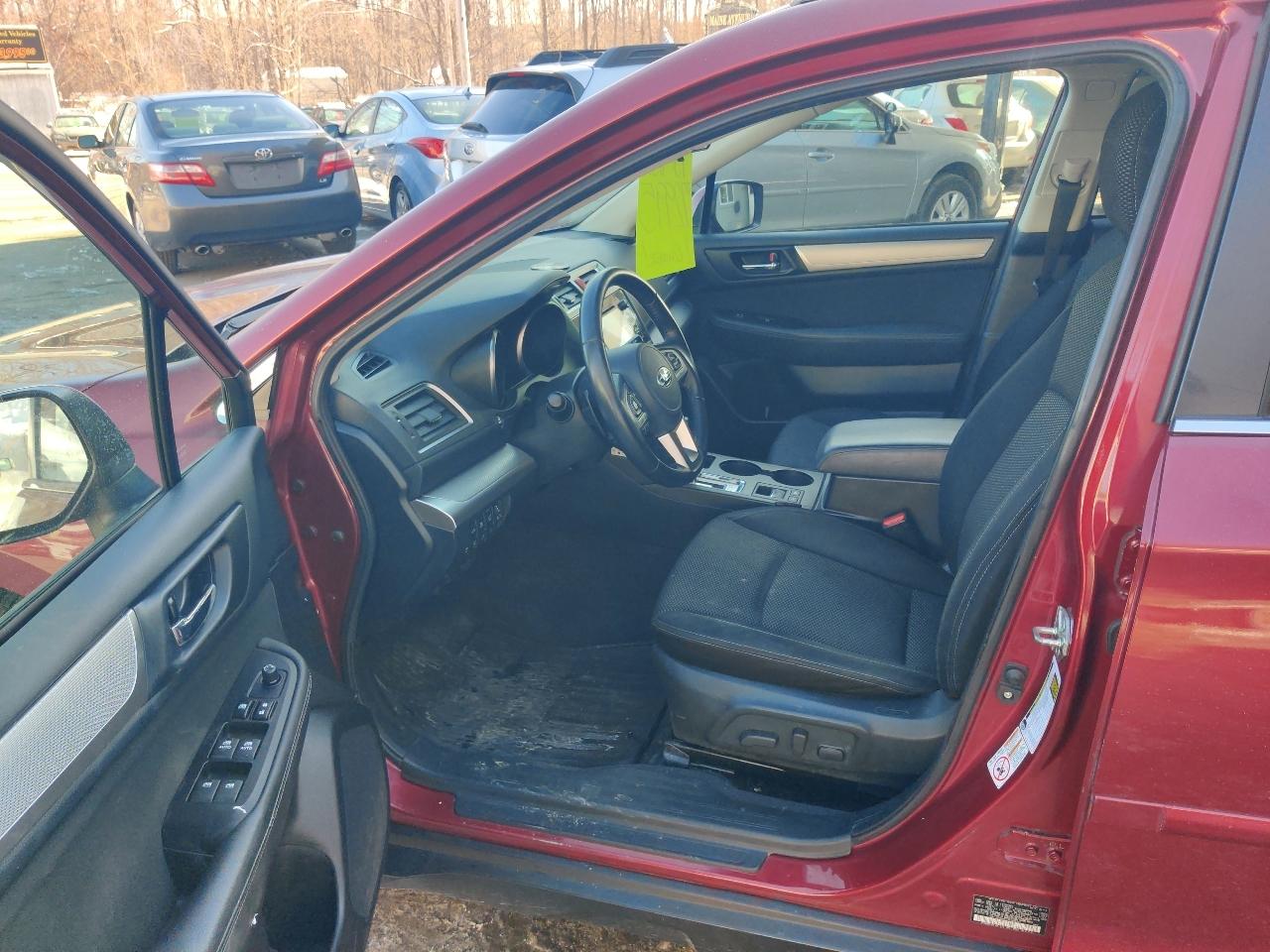 Subaru Outback 2.5i Premium 2015