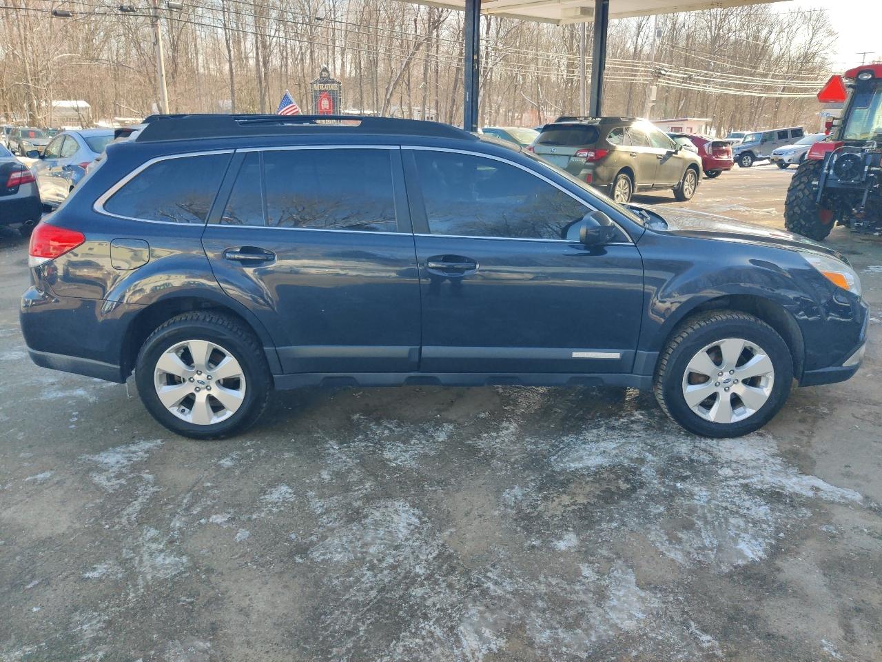 Subaru Outback 2.5i Limited 2012