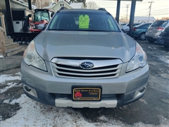 2010 Subaru Outback 