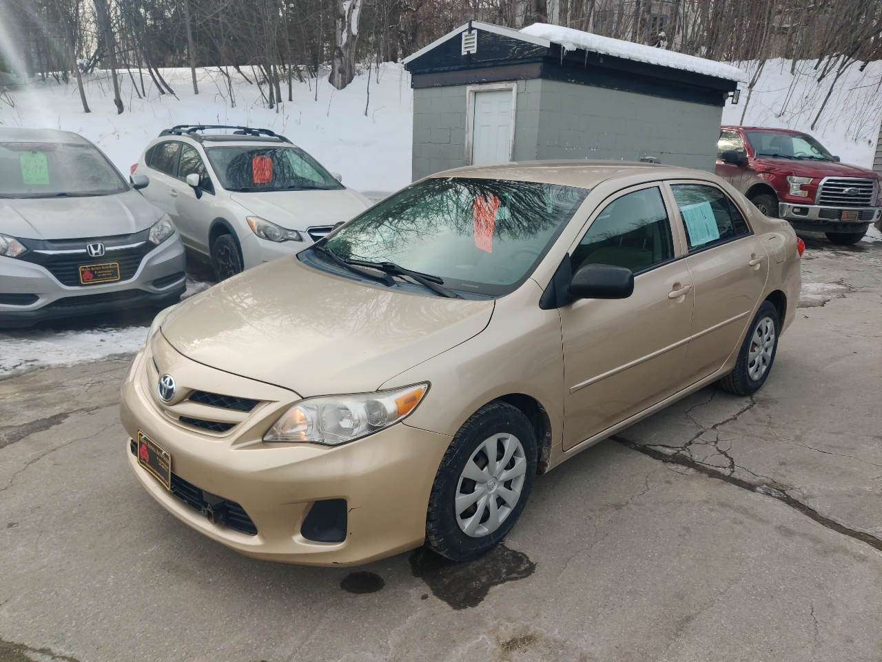 Toyota Corolla S 5-Speed MT 2011