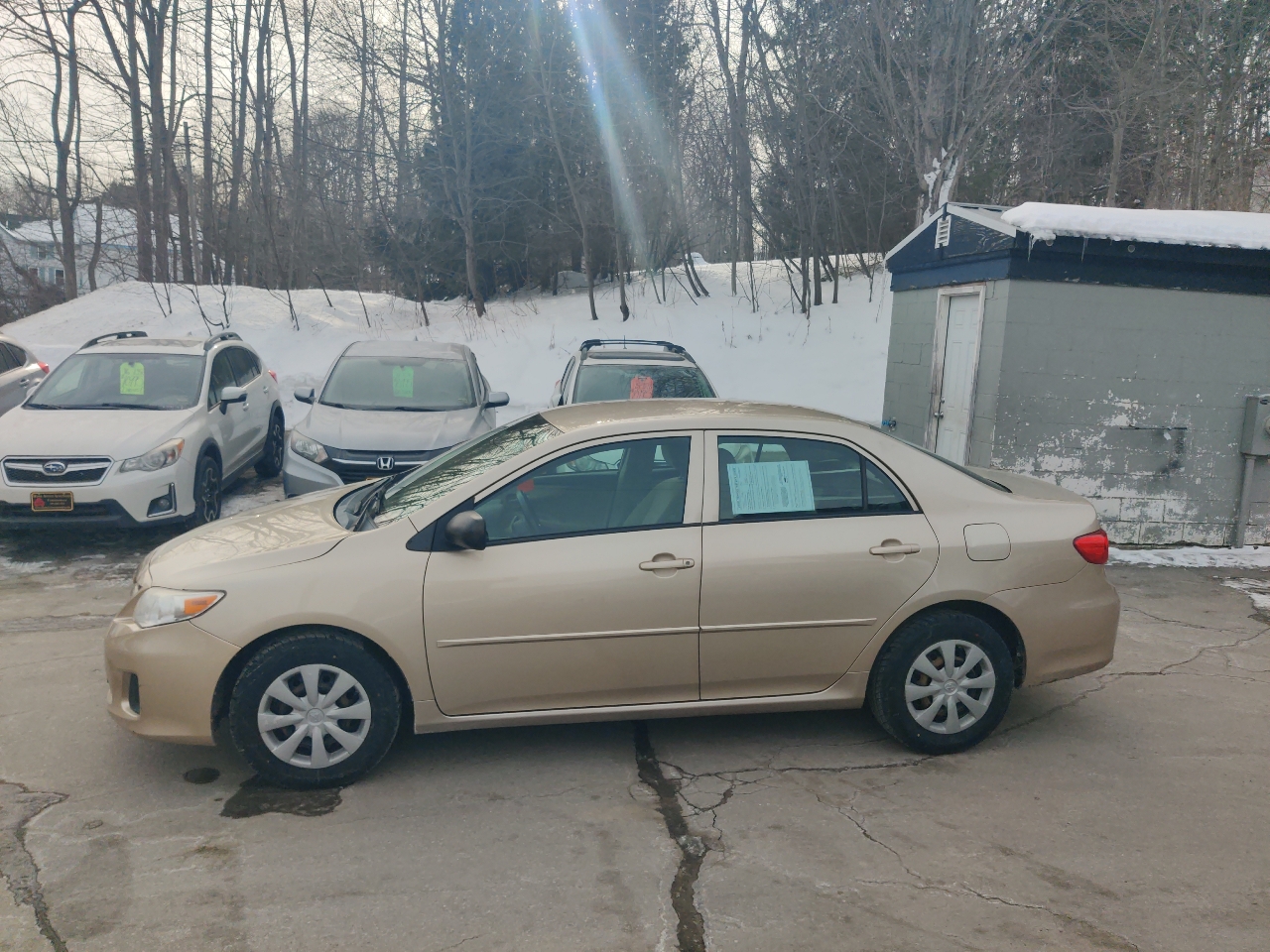 Toyota Corolla S 5-Speed MT 2011