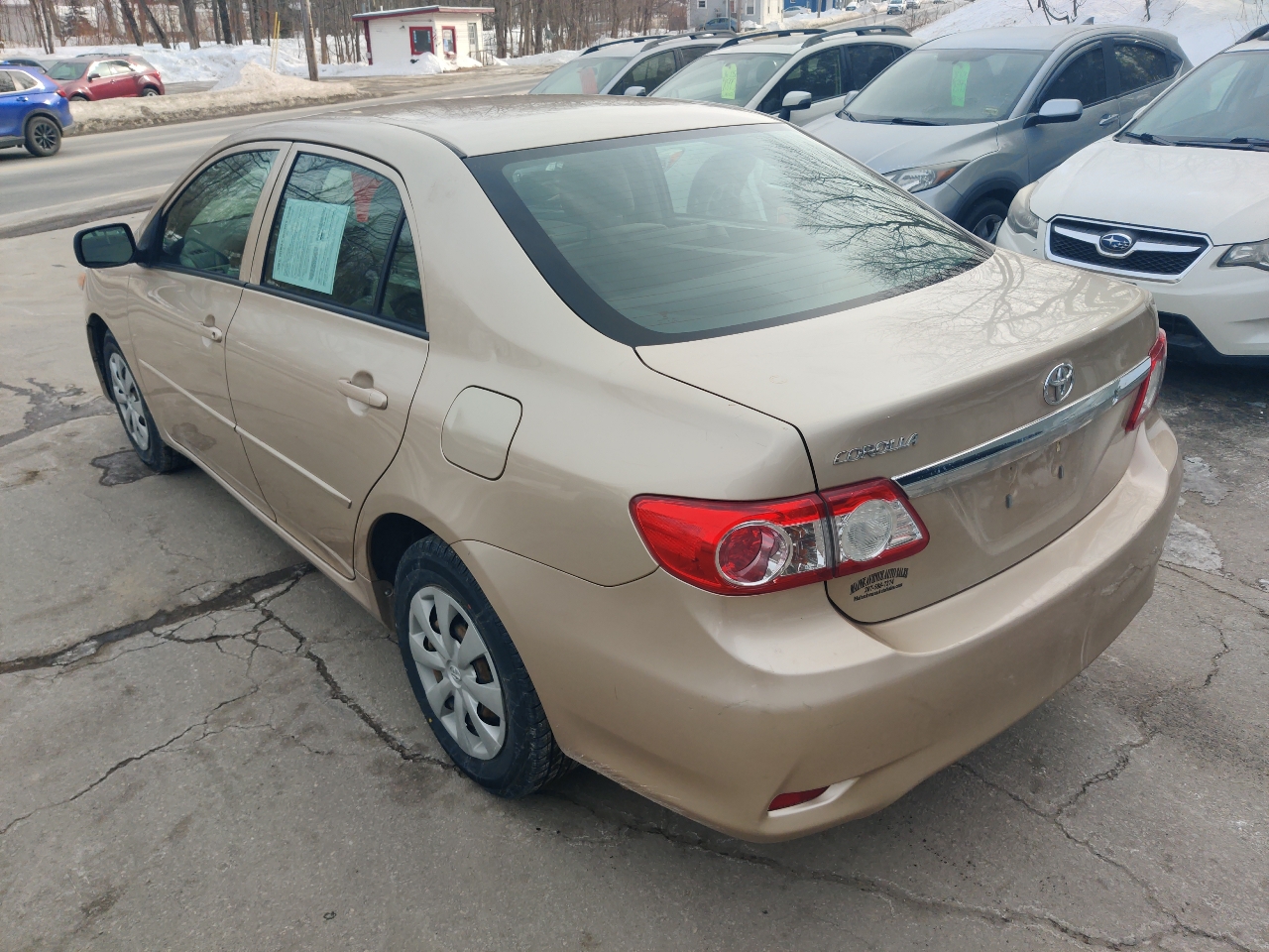 Toyota Corolla S 5-Speed MT 2011