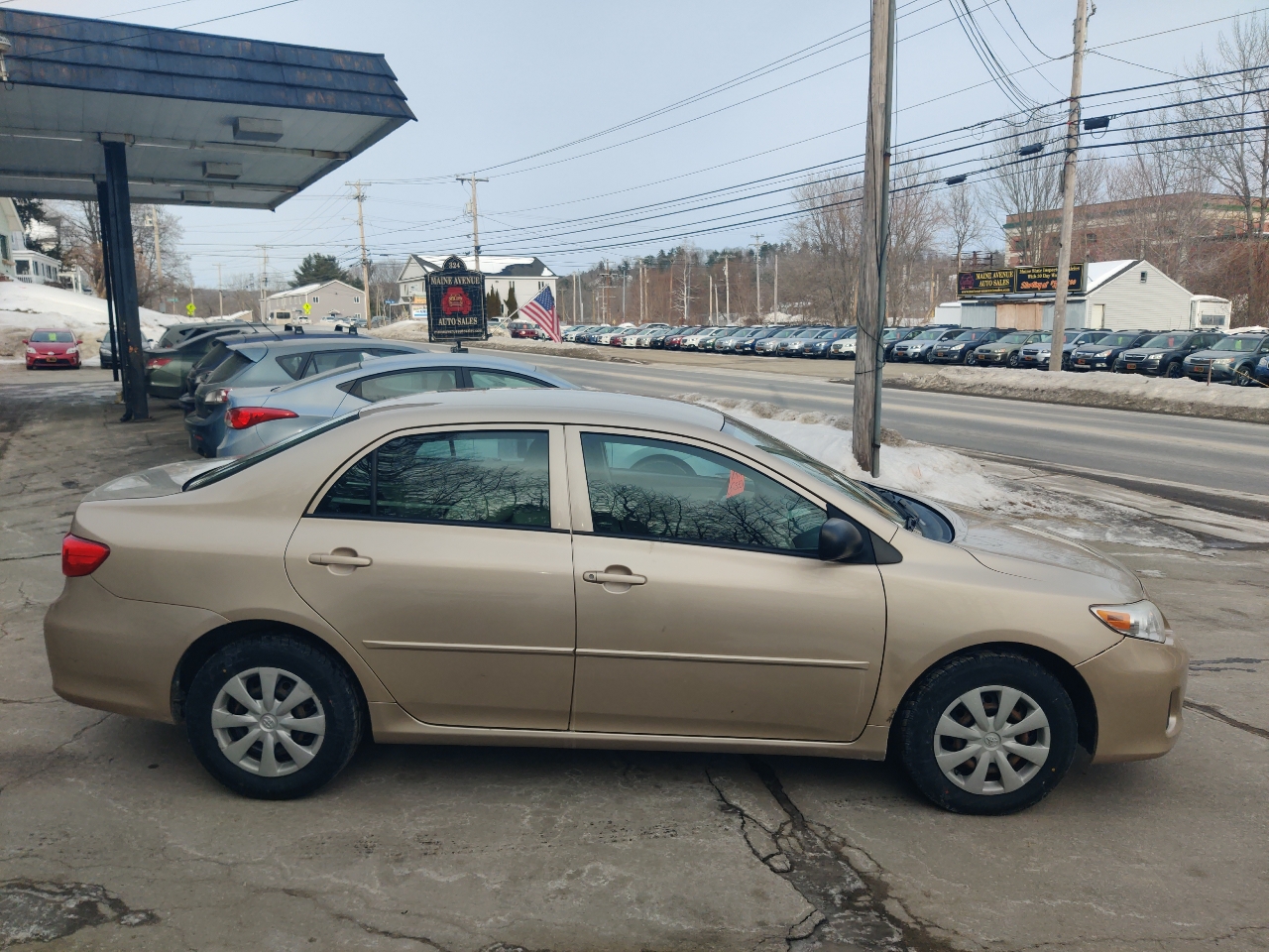 Toyota Corolla S 5-Speed MT 2011