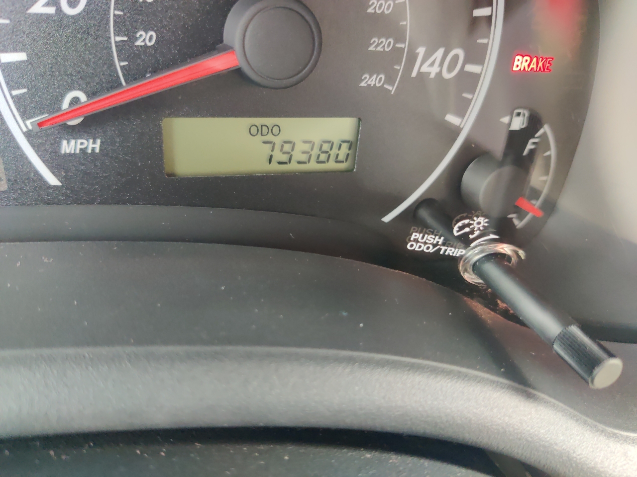 Toyota Corolla S 5-Speed MT 2011