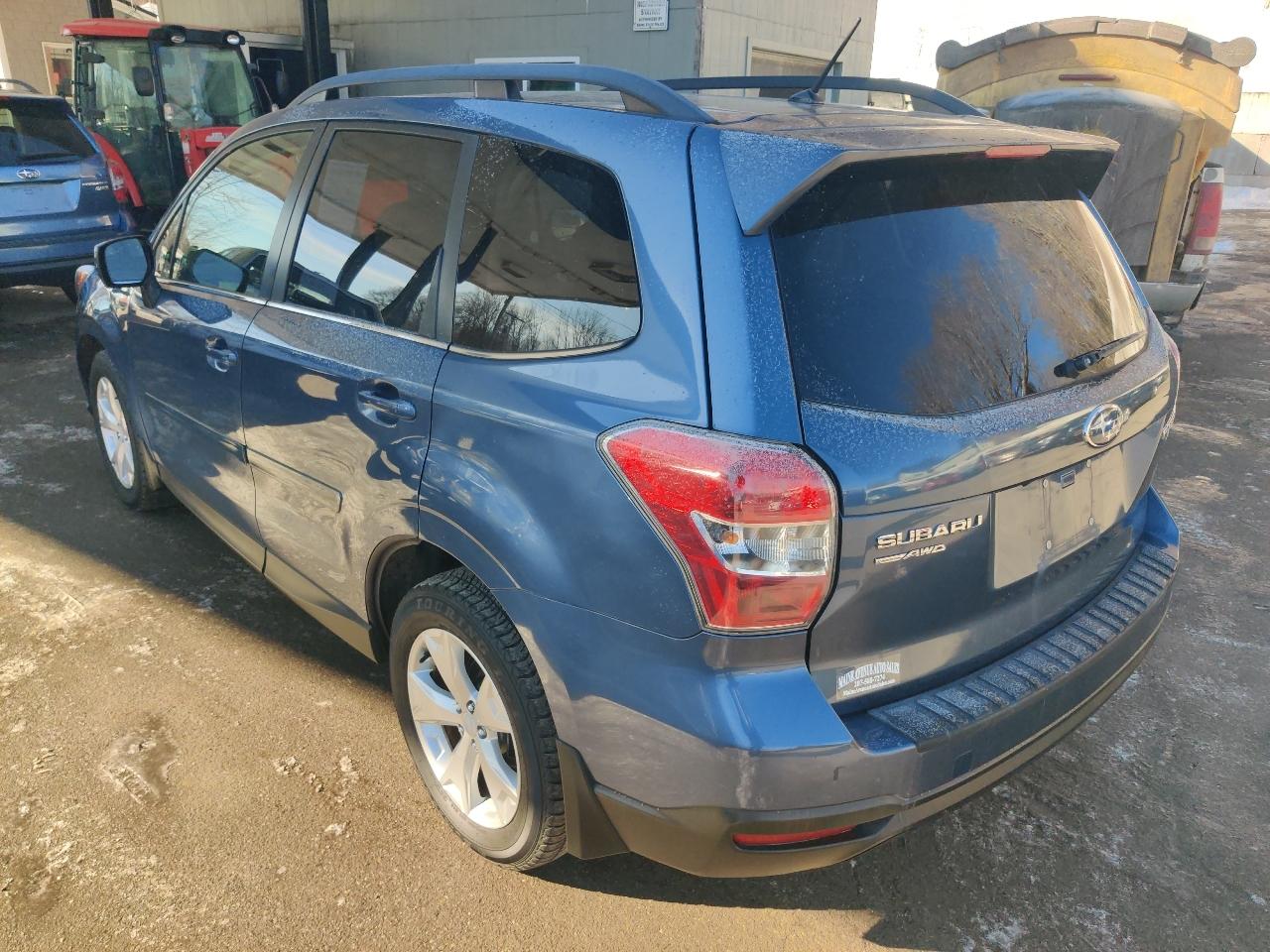 Subaru Forester 2.5i Limited 2014