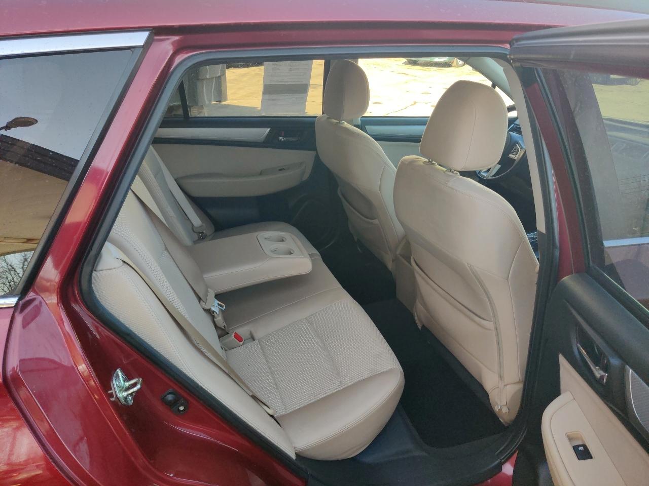 Subaru Outback 2.5i Premium 2015