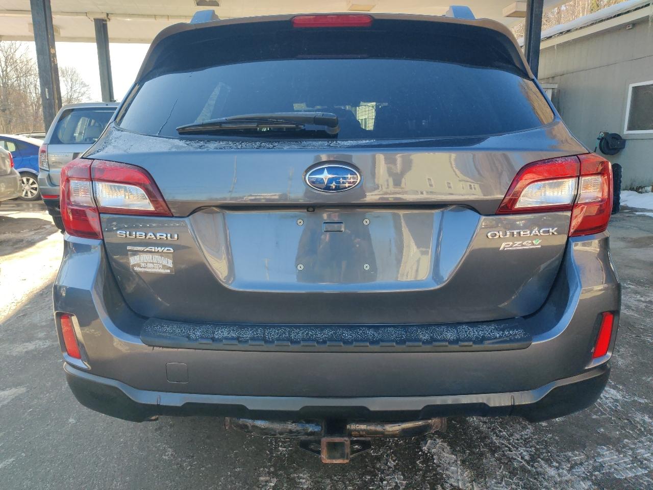 Subaru Outback 2.5i Limited 2015