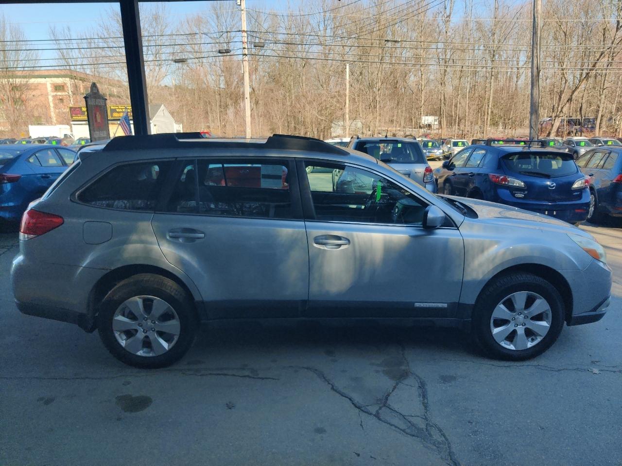 Subaru Outback 2.5i 2012