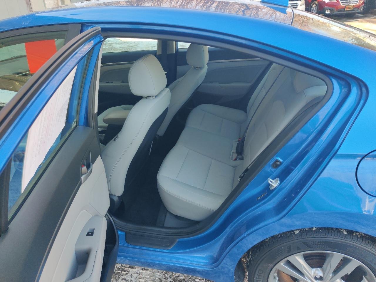 Hyundai Elantra Limited 2017