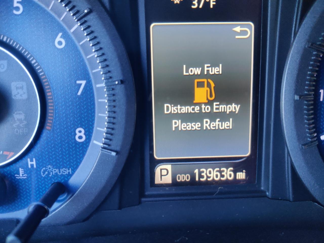 Toyota Sienna XLE FWD 8-Passenger V6 2015