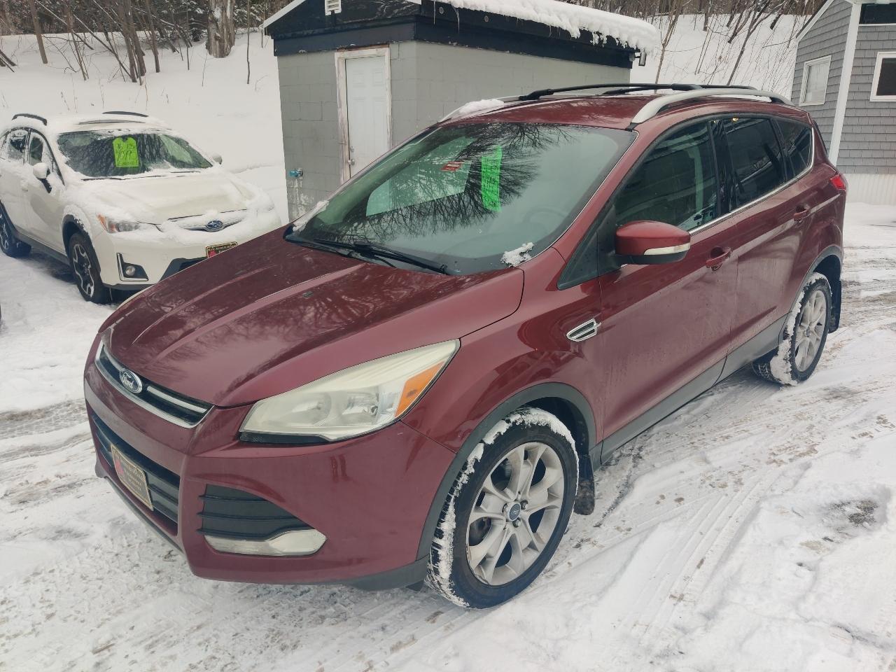 Ford Escape Titanium 4WD 2014