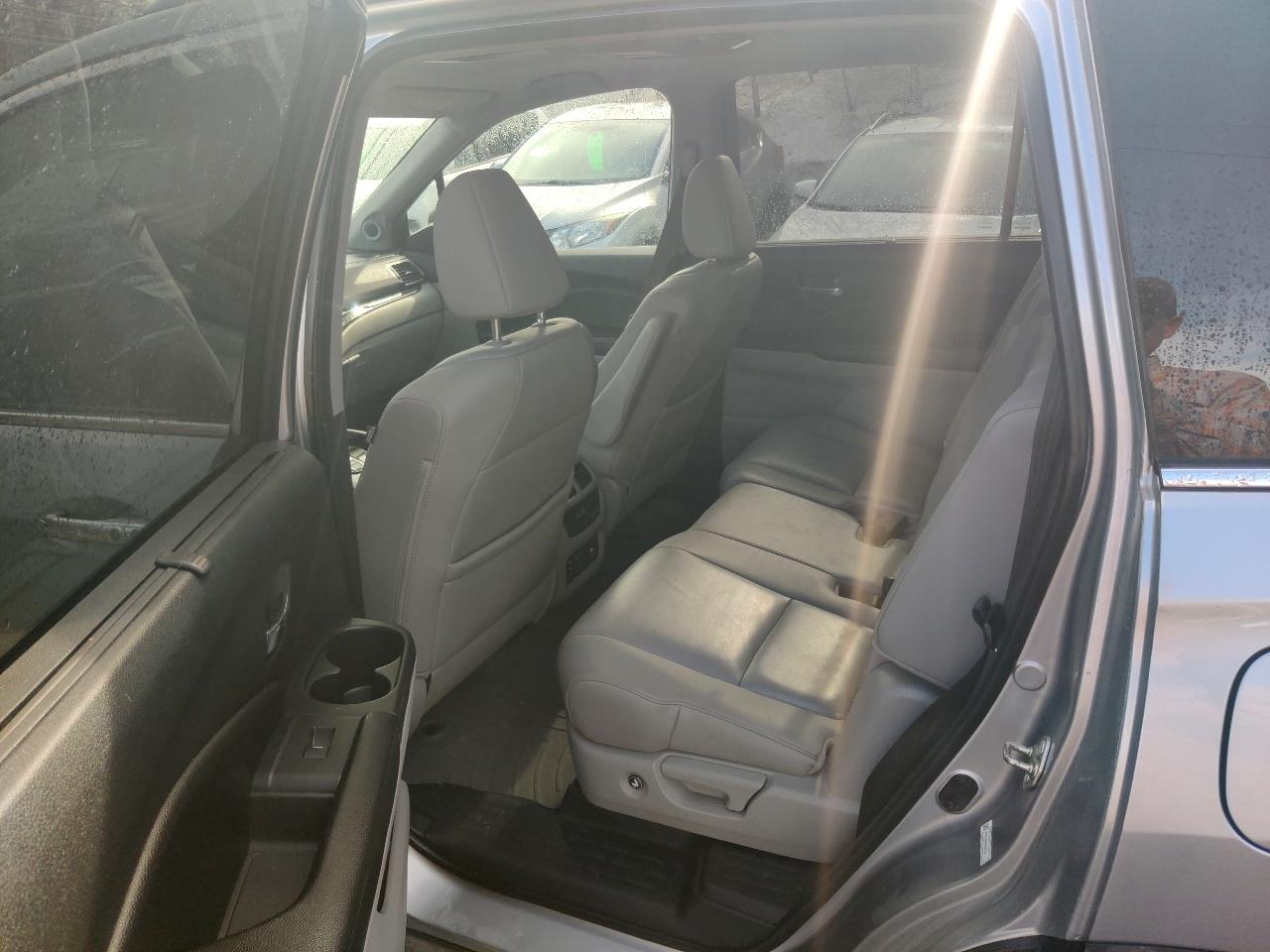 Honda Pilot Touring 4WD 2016