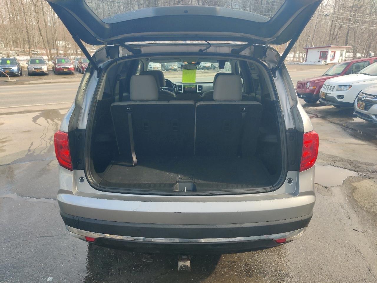 Honda Pilot Touring 4WD 2016