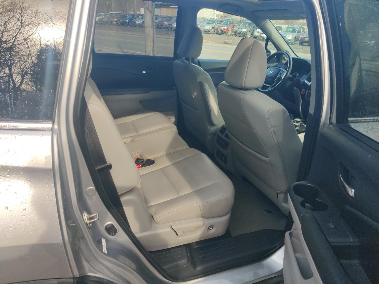 Honda Pilot Touring 4WD 2016