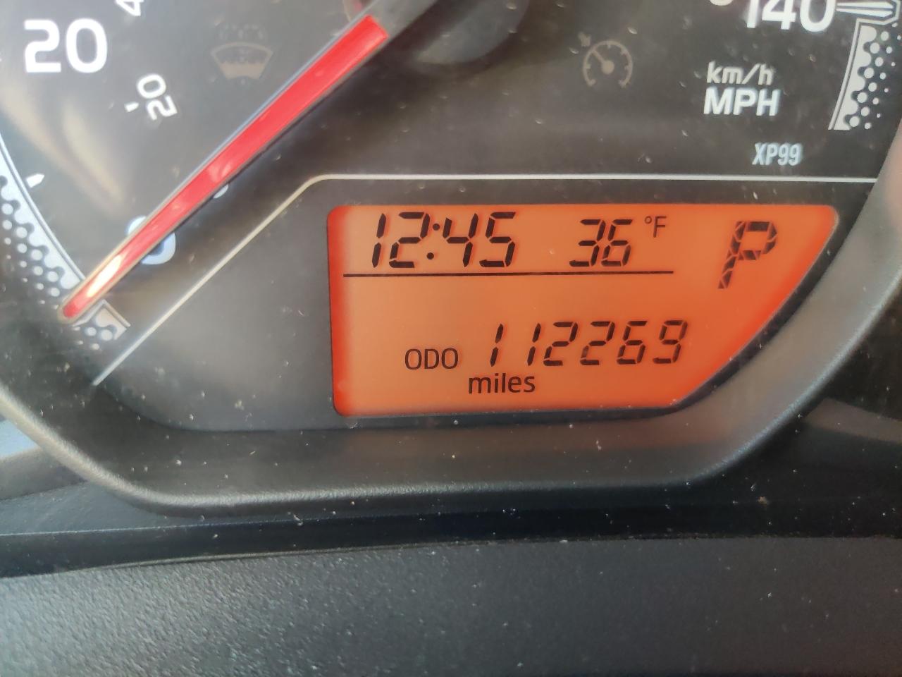 Toyota Yaris LE 5-Door AT 2015