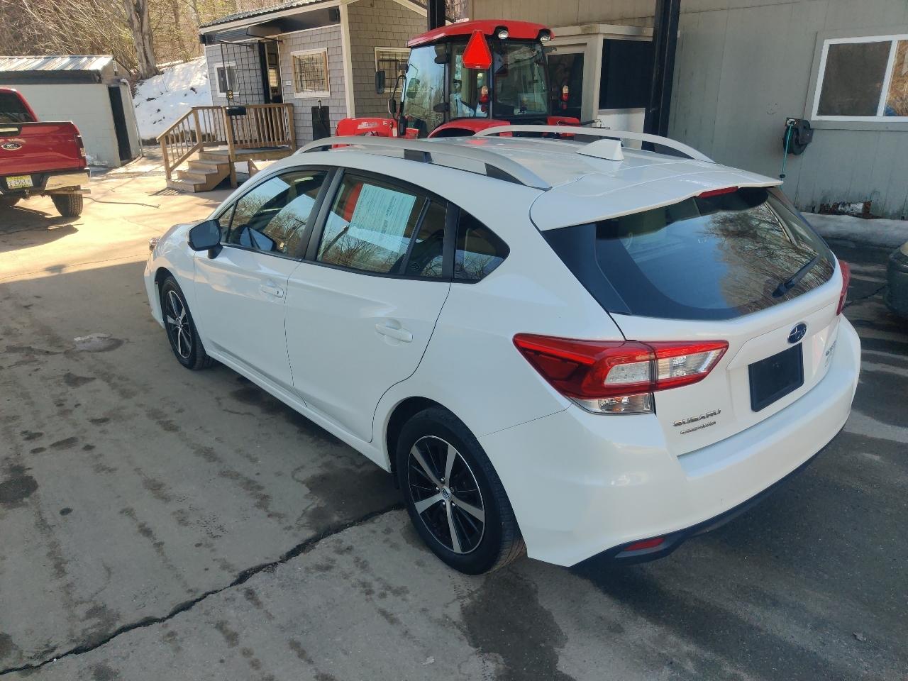 Subaru Impreza 2.0i Premium CVT 5-Door 2019