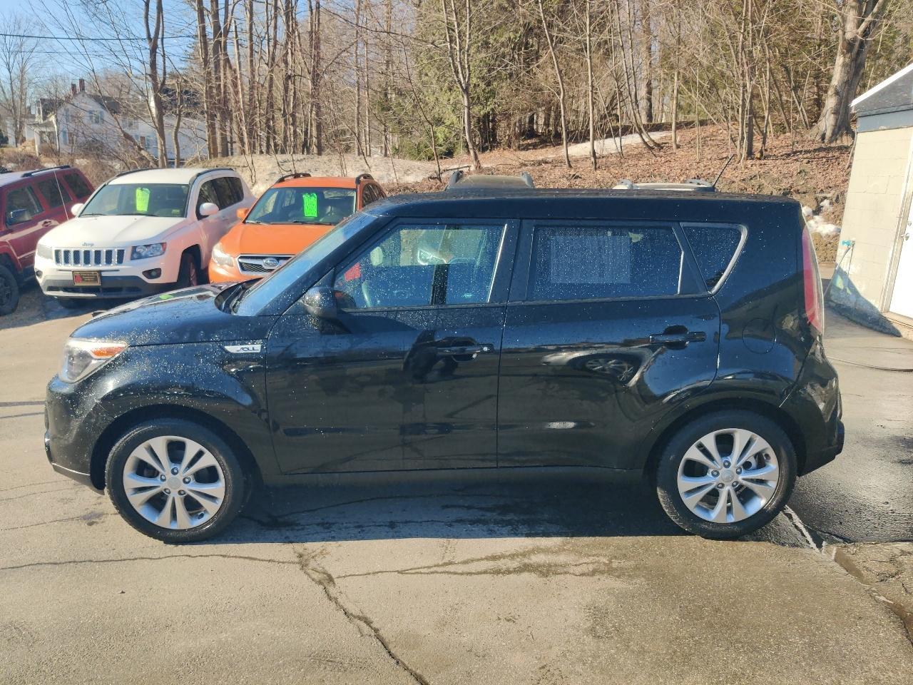 Kia Soul + w/Signature 2.0 Special Edition 2016