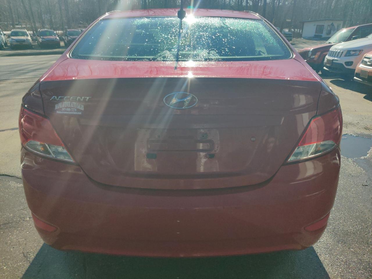 Hyundai Accent SE 4-Door 6A 2016