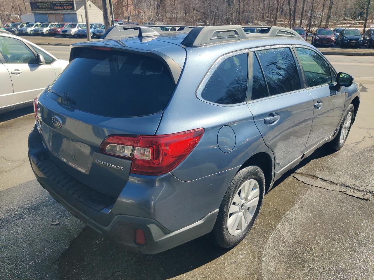 Subaru Outback 2.5i Premium 2018